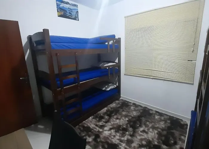 Casa Nova Em Condominio Com Piscina E Churrasqueira Privativa